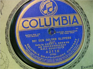 small_columbia a2116 a.webp